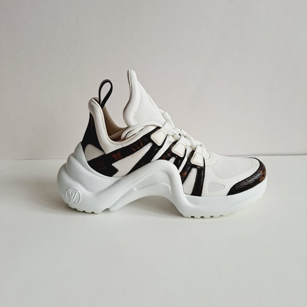 NEW Louis Vuitton Women's LV Archlight Monogram White Sneakers Size 36 / 6 - Picture 7 of 16